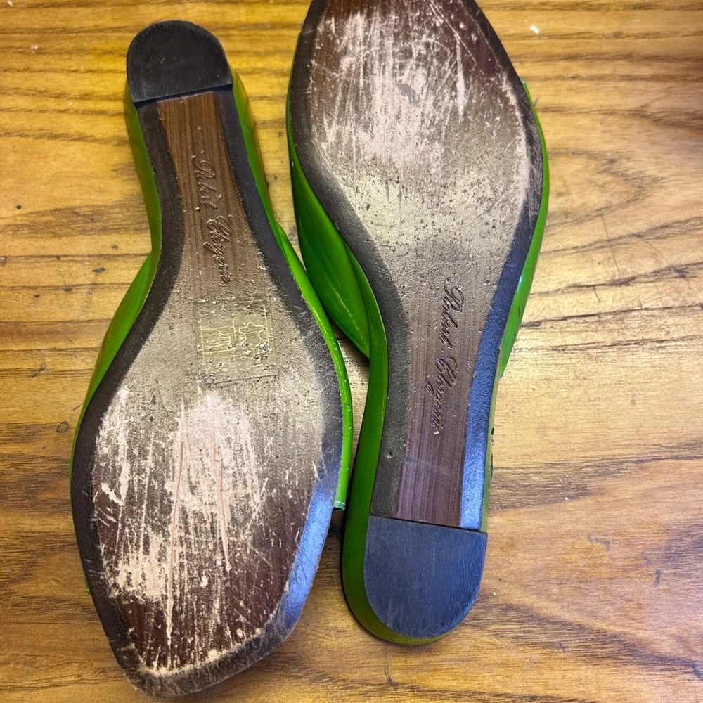 Robert Clergerie wmn 8.5 Green Patent‎ Leather Chain vtg Y2K kitten heel sandals